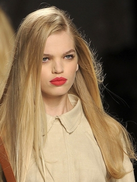 Spring 2020 Bold Lip Makeup Trends