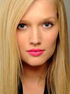 Spring 2020 Bold Lip Makeup Trends