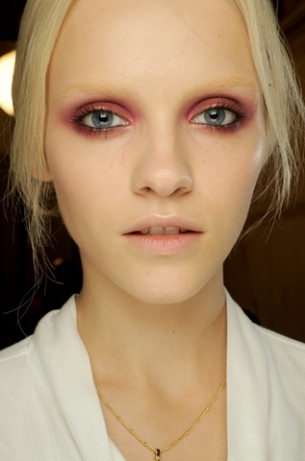 Spring/Summer 2020 Eye Makeup Trends – Pastel Colors