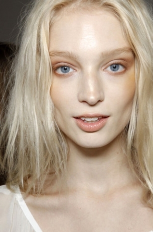 Spring/Summer 2020 Eye Makeup Trends – Pastel Colors