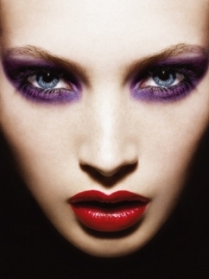 Dramatic DIY Eye Makeup Ideas