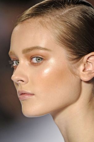 Beauty Tips for On-the-Go Girls