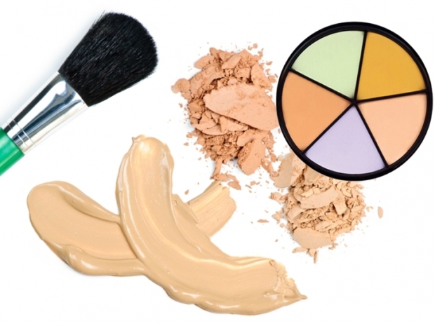 How to Conceal Dark Under-Eye Circles