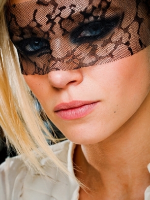 Runway Inspired Halloween Makeup Ideas