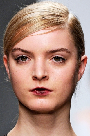 Fall 2020 Runway Beauty Trends | London Fashion Week
