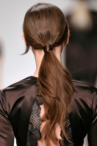 Fall 2020 Runway Beauty Trends | London Fashion Week