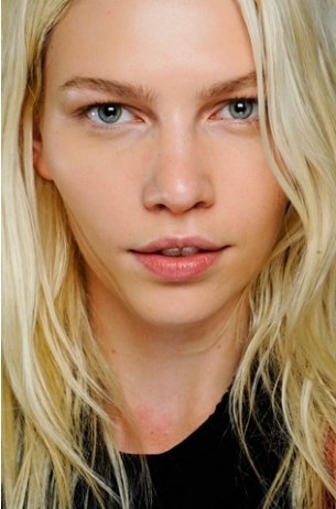 Fall 2020 Runway Makeup Trends | Paris Fashion Week