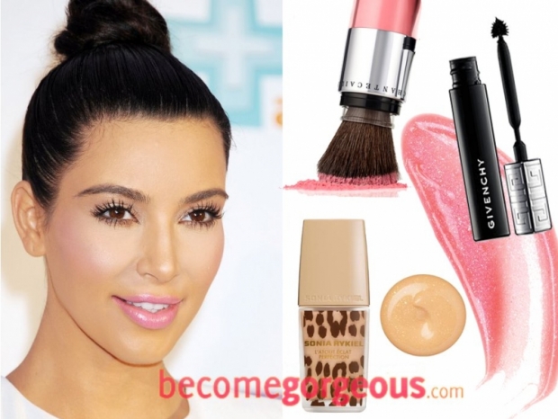 Best Kim Kardashian Makeup Looks for Summer 2020