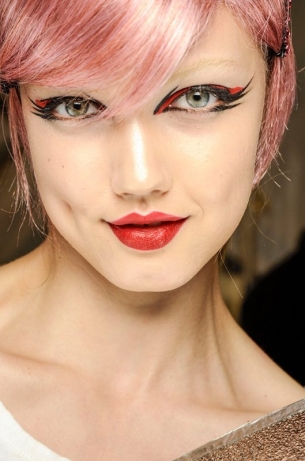 Halloween Makeup Looks from the Runway