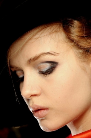 Cool Runway Makeup Looks for Fall 2020