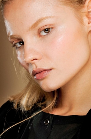 Cool Runway Makeup Looks for Fall 2020