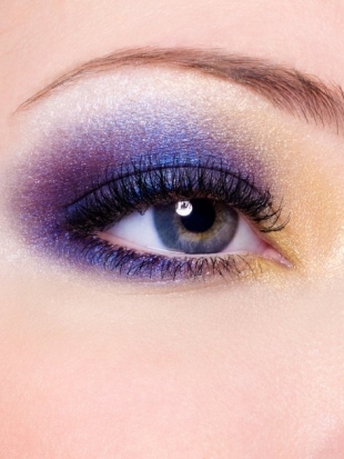 Stylish Purple Makeup Ideas