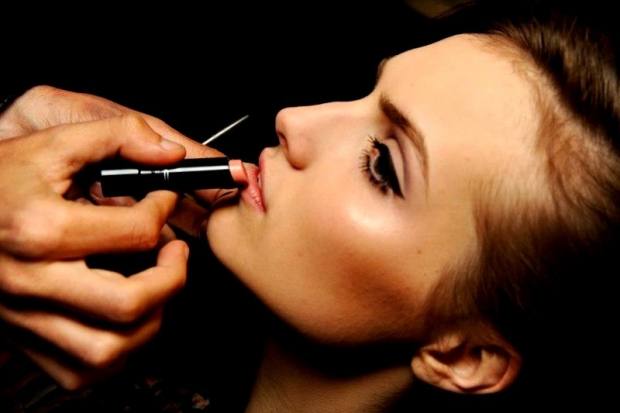 5 Makeup Trends from London Fashion Week