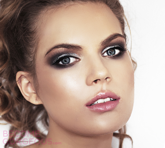 Christmas Makeup Looks and Ideas