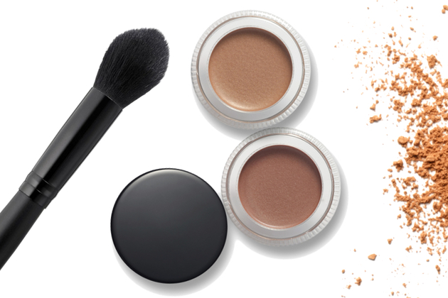 How to Make Your Nose Look Smaller with Makeup