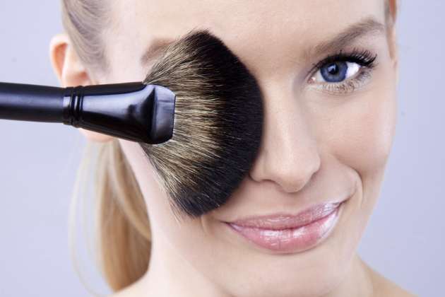 10 Mascara Hacks You’re Not Doing But Should Be