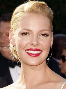 Nude Vs Deep Red Lips Celebrity Style