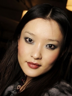 Fall 2020 Makeup – Bring the Drama!