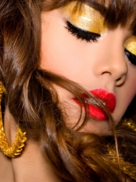 Party Makeup with Glitter and Shimmer