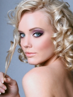 70s Inspired Makeup Looks