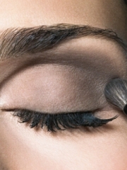 Smokey Eyes Makeup Step by Step with Pictures