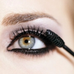 How to Apply Make-up Tips