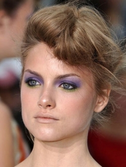 Hot Trend – Purple Makeup
