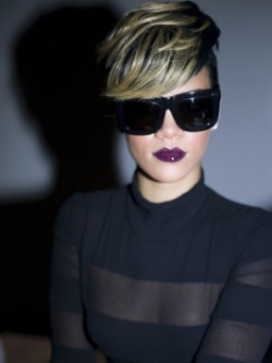 Hot Trend – Purple Makeup