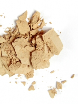 How to Hide Skin Imperfections