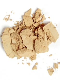 Porcelain Doll Look Makeup