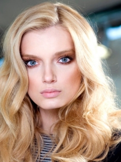 Porcelain Doll Look Makeup