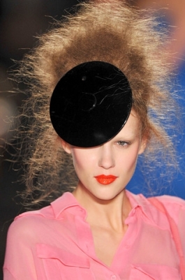 2020 Orange Lips Trend