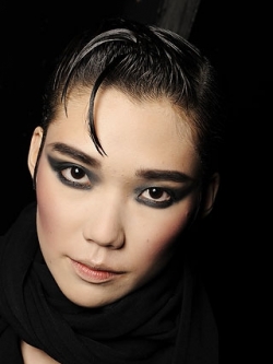 80s Inspired Makeup Look