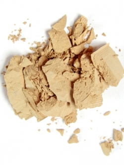 Makeup Tips For Pale Skin