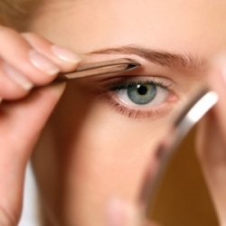 5 Eyebrow Mistakes