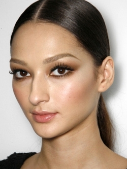 How to Create a Gorgeous Evening Eye Makeup