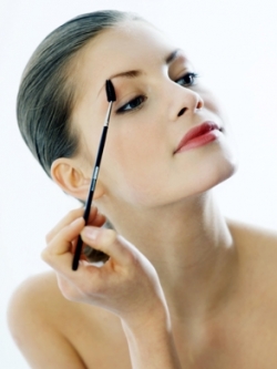 How to Dye Your Eyebrows