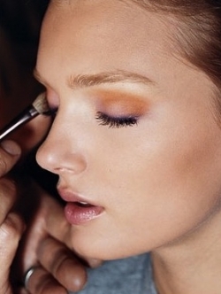 Melt-Proof Summer Make Up Tips