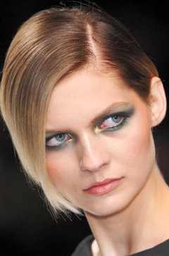 Green Eyes Make Up 2020