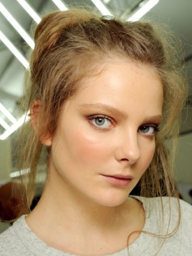 Match Makeup to Your Hairstyle