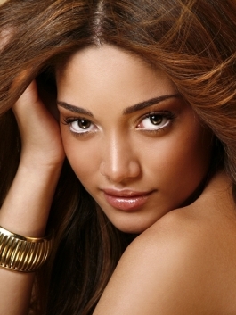 Tanned Skin Makeup Tips