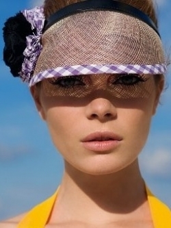 How to Hide a Sunburn with Make Up