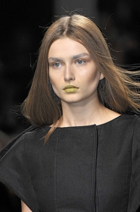 Cool Runway Makeup Trend