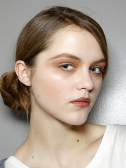 Grunge Makeup Trends Fall 2020