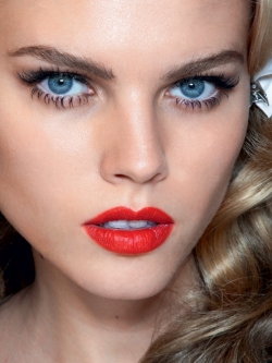 5 Timeless Makeup Trends