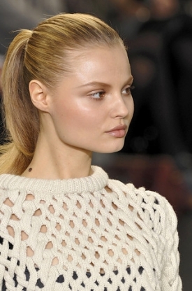 Fall/Winter 2020 Porcelain Doll Makeup Trend