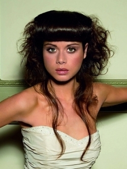 Create Vintage Faux Bangs Hairstyles