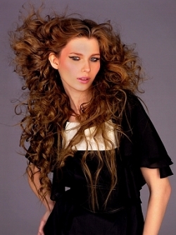 Curly Hairstyles Trends