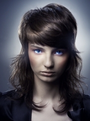 Stylish Medium Layered Haircuts