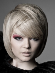 Face Slimming Hairstyles and Haircuts